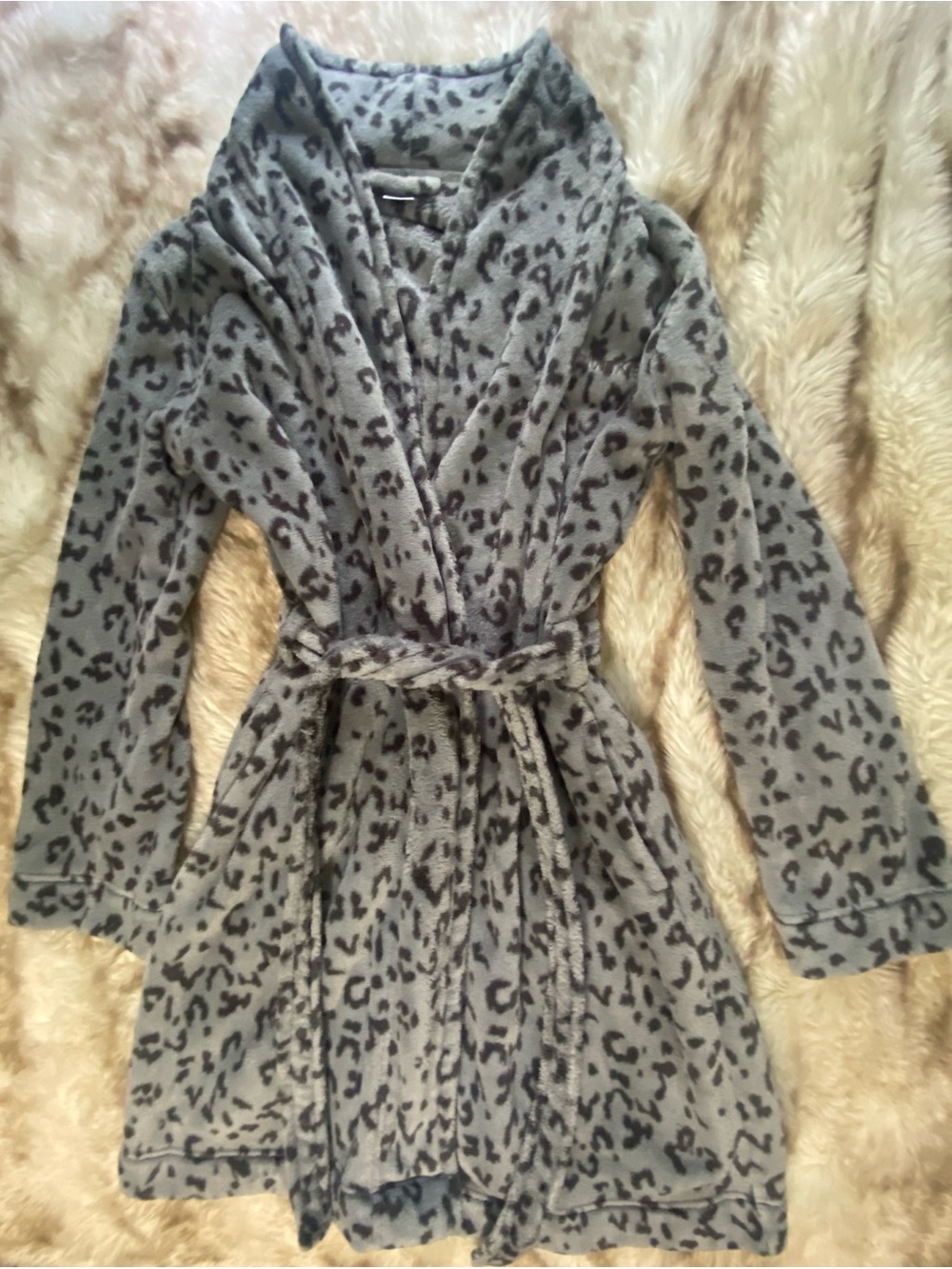 Calvin Klein Gray Leopard Plush Sleepwear Robe